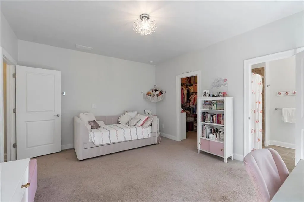 Alpharetta, Georgia 30004, United States, 4 Bedrooms Bedrooms, ,4 BathroomsBathrooms,Residential,Pending,202865