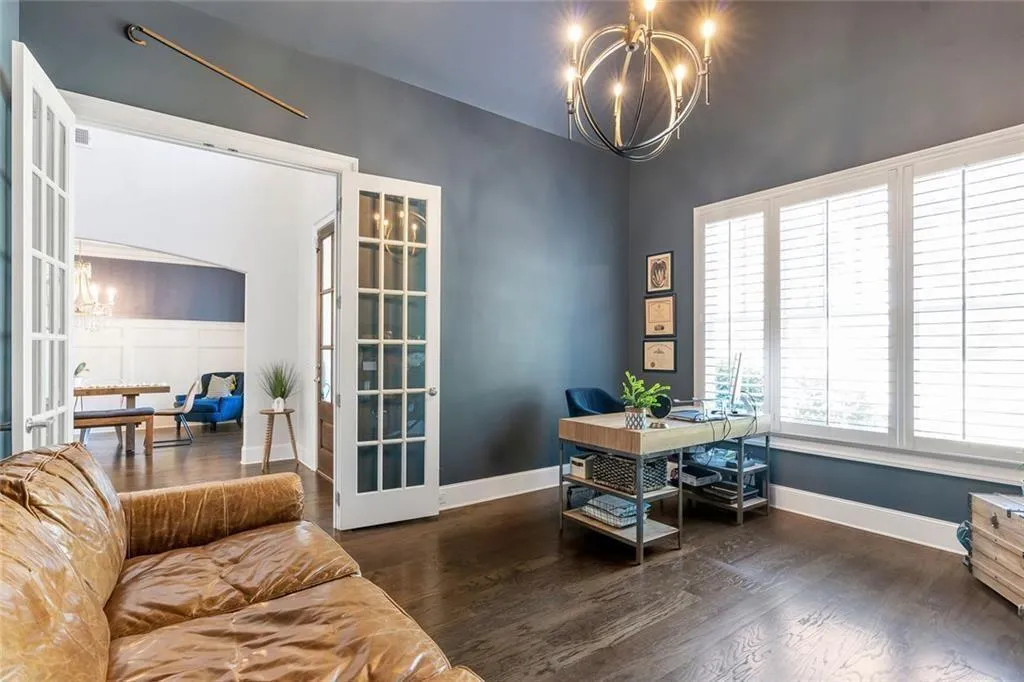 Alpharetta, Georgia 30004, United States, 4 Bedrooms Bedrooms, ,4 BathroomsBathrooms,Residential,Pending,202865