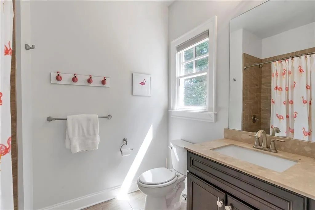 Alpharetta, Georgia 30004, United States, 4 Bedrooms Bedrooms, ,4 BathroomsBathrooms,Residential,Pending,202865