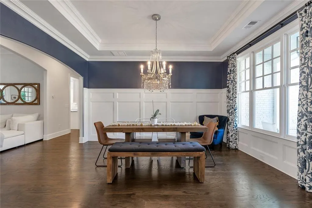 Alpharetta, Georgia 30004, United States, 4 Bedrooms Bedrooms, ,4 BathroomsBathrooms,Residential,Pending,202865