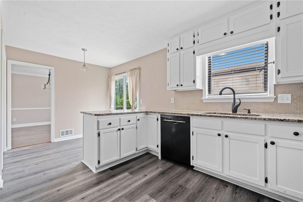 893 Sandune Drive, Norcross, Georgia image 15