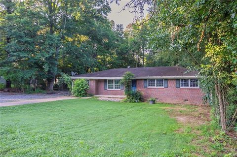 Homes For Sale - 310 Samaritan Drive<br/> Cumming, GA 30040