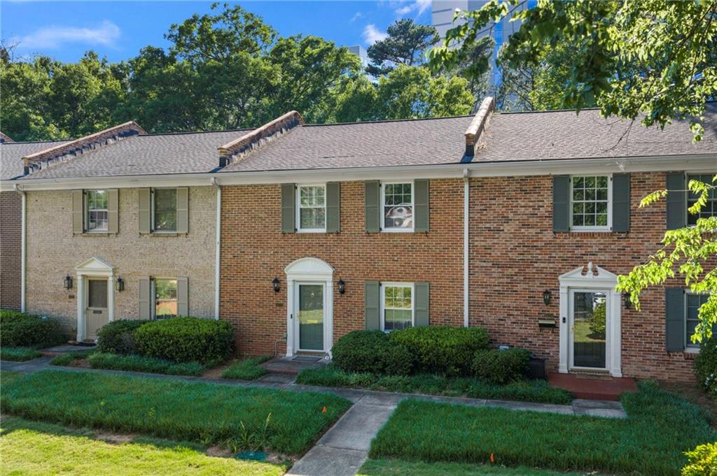 1673 Executive Park Lane NE