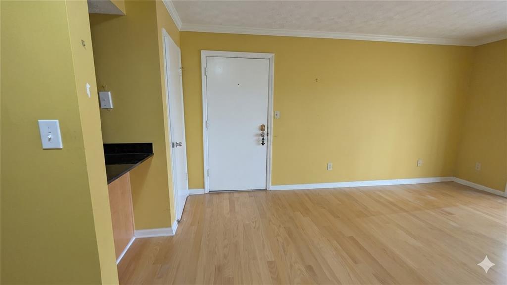 3120 Seven Pines #202 Court