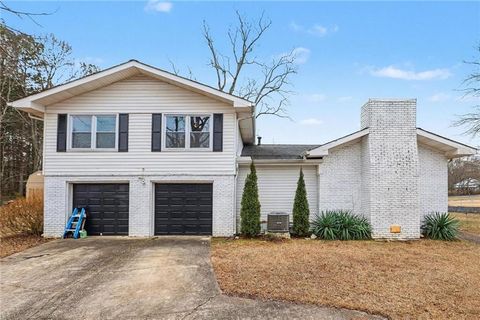 Homes For Sale - 221 Rome Street<br/> Temple, GA 30179