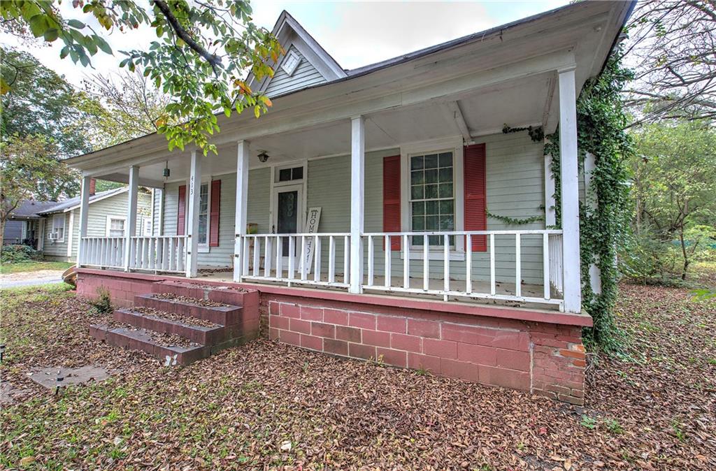 413 Calhoun Avenue NE