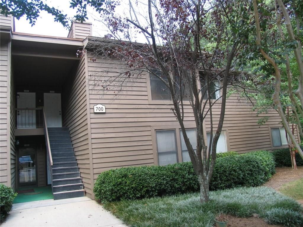 Photo of 703 PARKAIRE Crossing #703, Marietta, GA 30068 (MLS # 7729359)