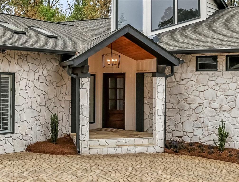 6592 Gaines Ferry Road