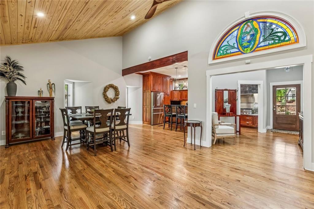 6592 Gaines Ferry Road