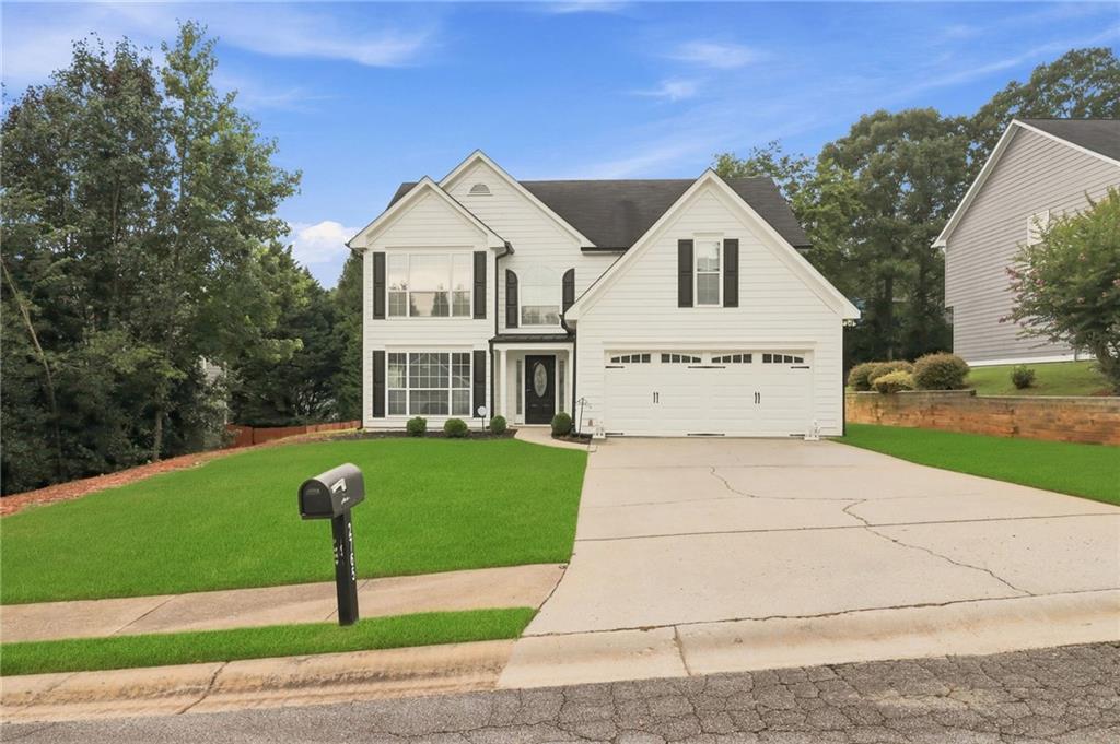 2765 Suwanee Lakes Trail
