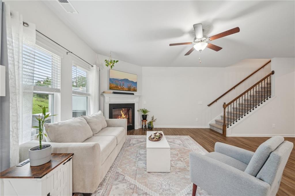 302 Braswell Court, Woodstock, Georgia image 9
