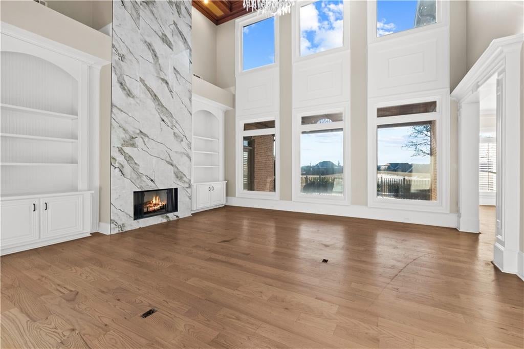 2613 Northern Oak Drive