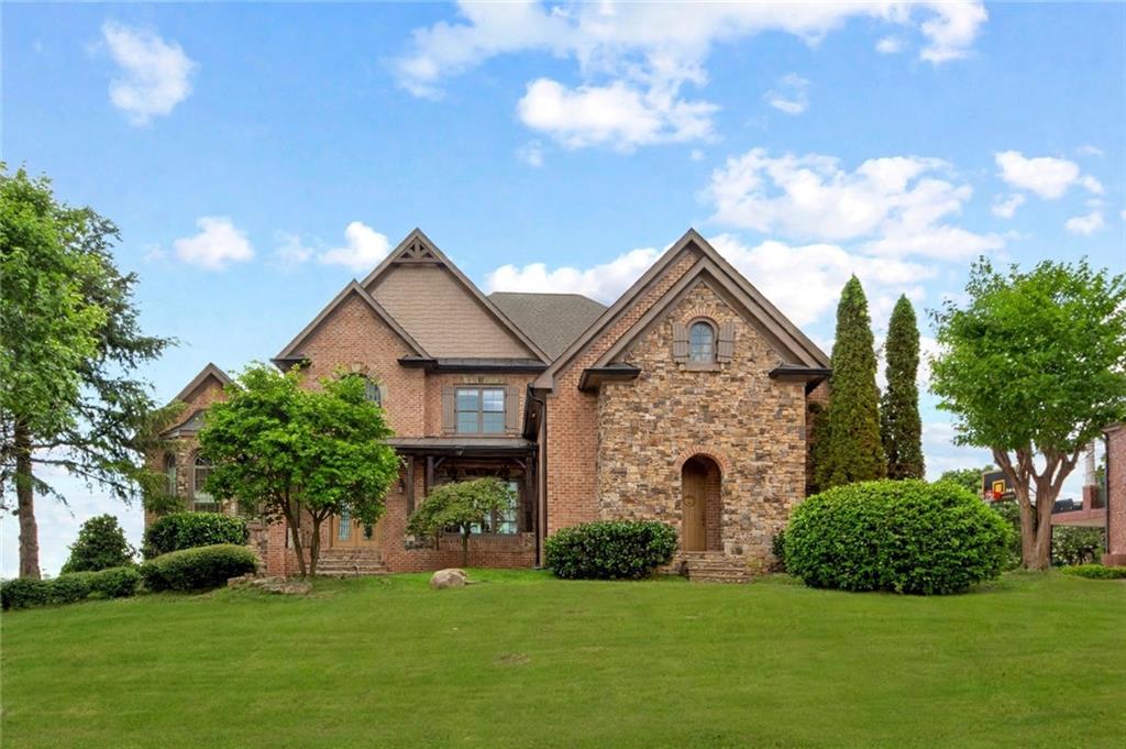 2613 Northern Oak Drive