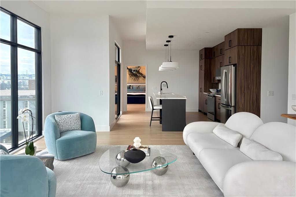 567 Ponce De Leon Avenue 502