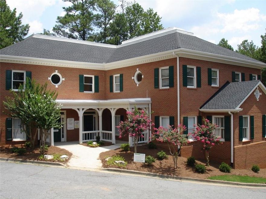 RENOVATED COMMERCIAL EXECUTIVE OFFICE SUITE FOR LEASE. ALL UTILITIES INCLUDED. Suite located at building's main entrance. Common Kitchen, Waiting Area, Separate Men's & Women's Restroom, & Conference Room. Instant access to I-75. 3 Miles from "Marietta Square". NEW Interior & Exterior Paint. NEWER Carpet, Tiled hallway & BA's, Plantation Blinds. Professional Landscaping. Building divided into multiple suites with plenty of parking and handicap access. Great exposure for your business as location averages 18,000+ vehicles per day on Roswell Road. If this space does not fit your business needs I have other spaces available in same building.