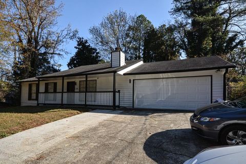 A home in Lilburn