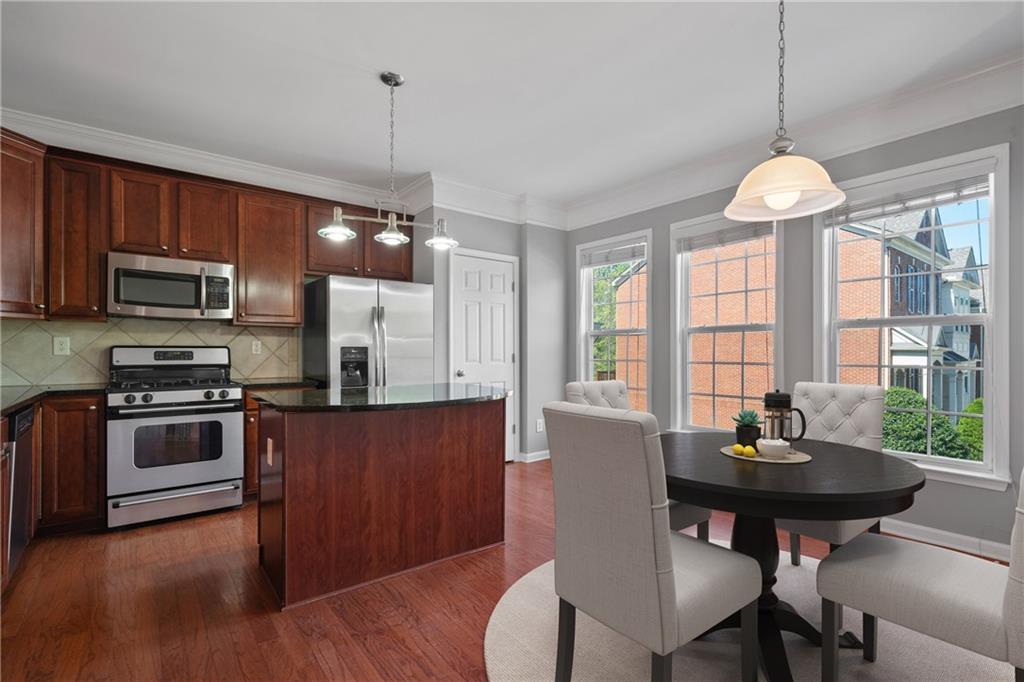 1530 Wehunt Circle SE 19