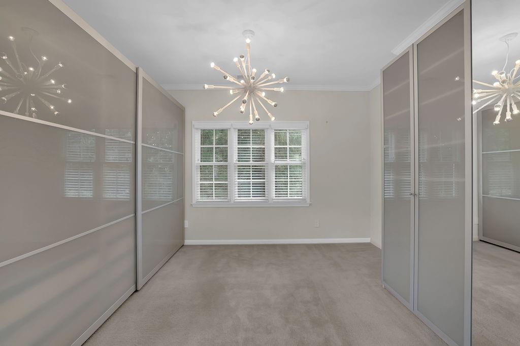 Lakefield Manor - Residential