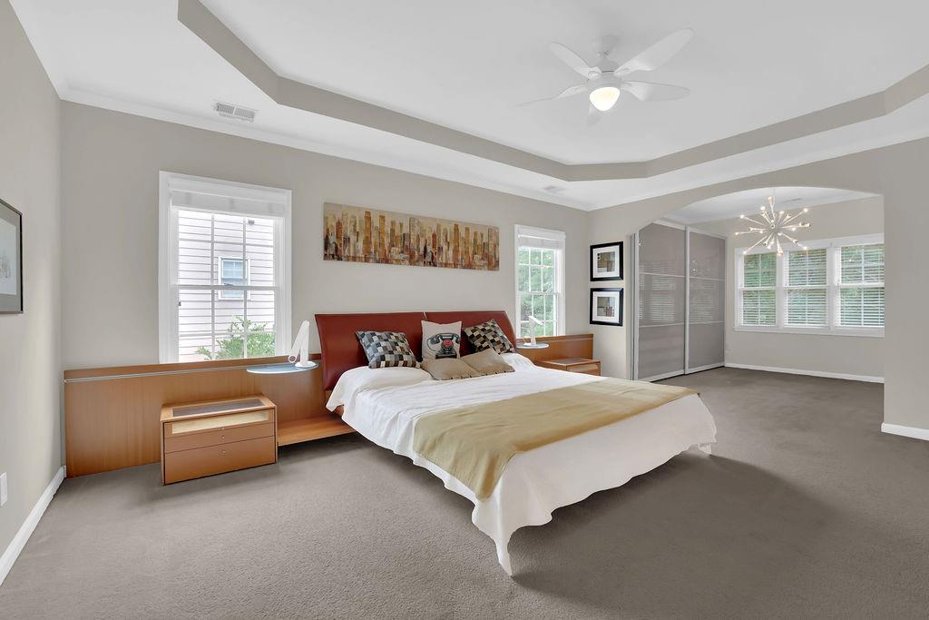 Lakefield Manor - Residential