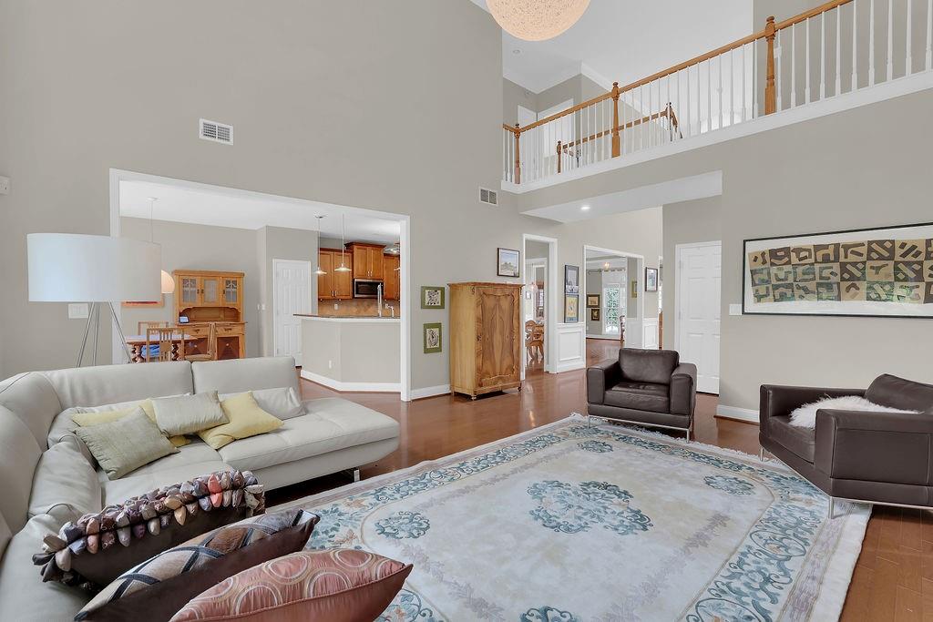 Lakefield Manor - Residential