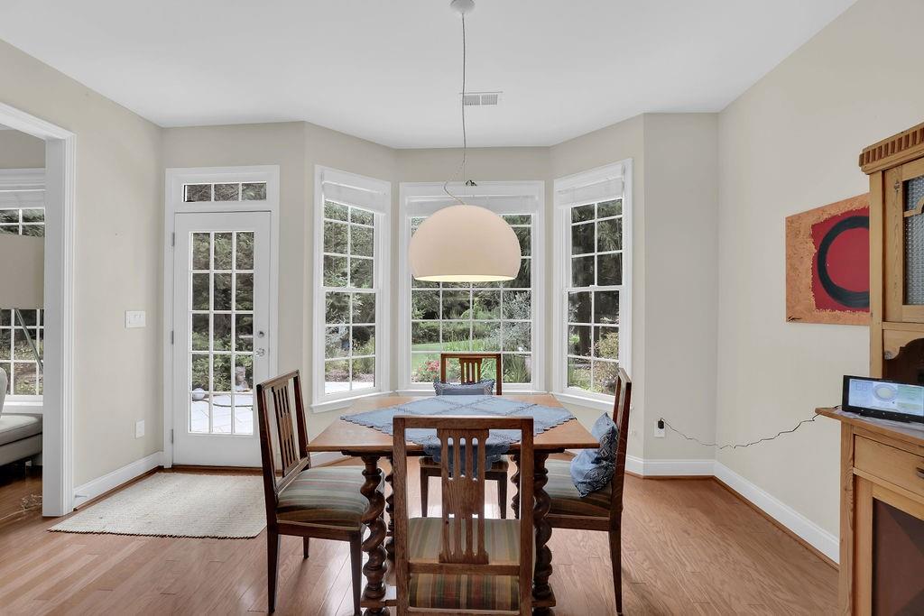 Lakefield Manor - Residential