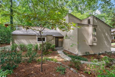 3771 Club Drive NW Kennesaw GA 30144