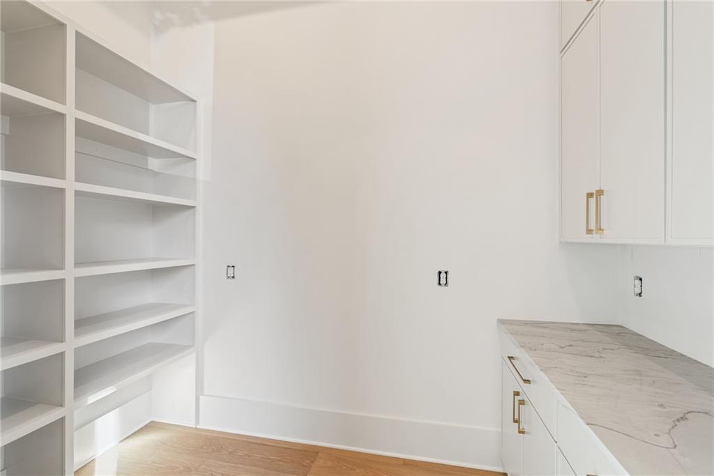 Downtown Alpharetta - Residential