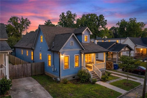 Photo of 739 Bonnie Brae Avenue SW, Atlanta, GA 30310 (MLS # 7853621)