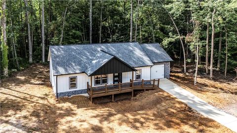 22 Summer Court Carrollton GA 30116