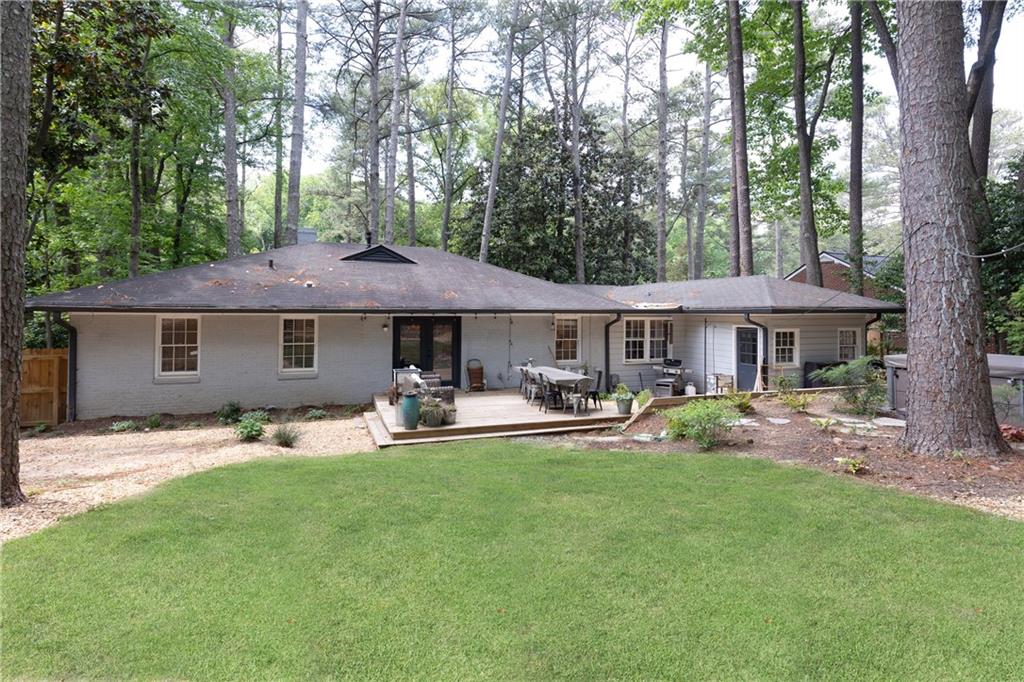 1443 Fama Drive NE