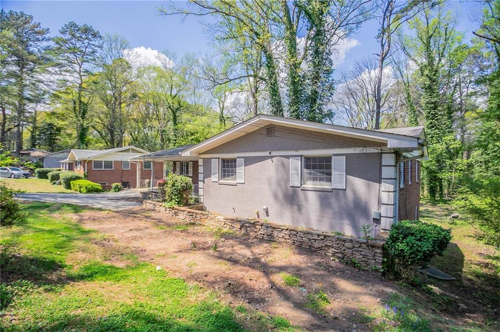1753 Dodson Drive, Atlanta, Georgia image 3