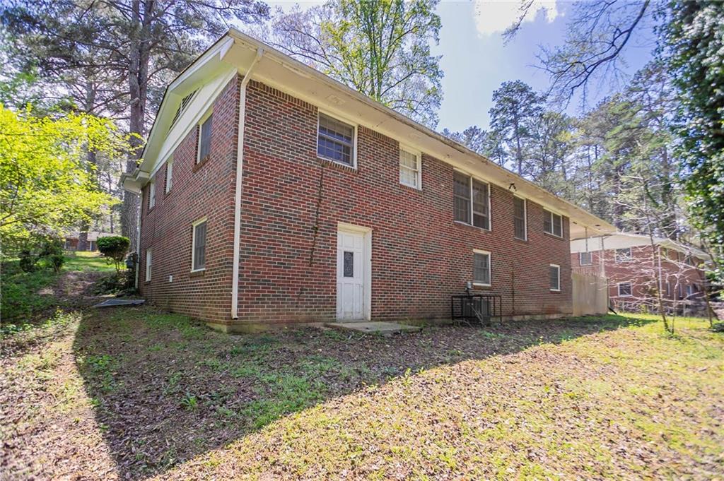 1753 Dodson Drive, Atlanta, Georgia image 26