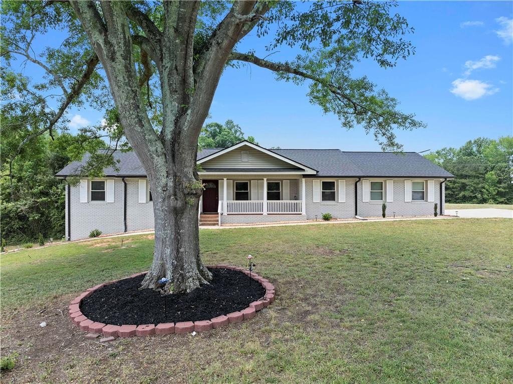 5245 Stonewall Tell Road