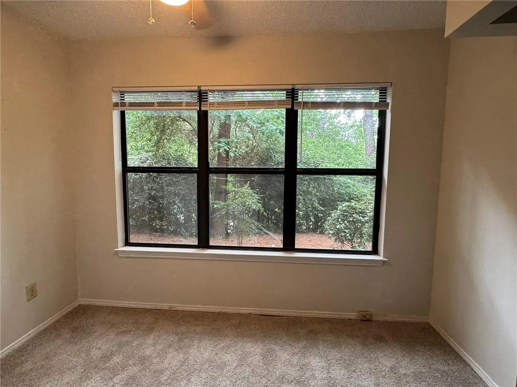 Atlanta, Georgia 30350, United States, 1 Bedroom Bedrooms, ,1 BathroomBathrooms,Residential,Active,55967