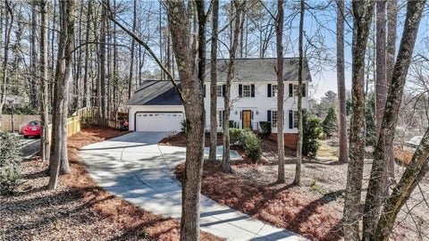 Homes For Sale - 1427 Lafayette Lane<br/> Marietta, GA 30068