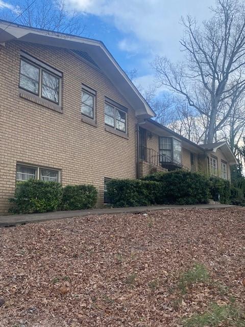 1390 Heatherland Drive SW