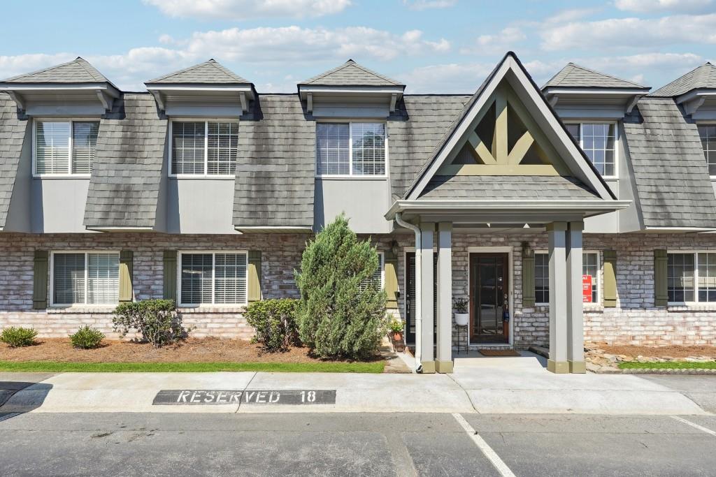 The Palms - Residential Lease