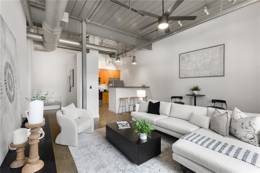 572 Edgewood Avenue NE 110