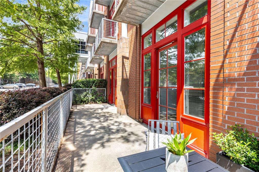572 Edgewood Avenue NE 110