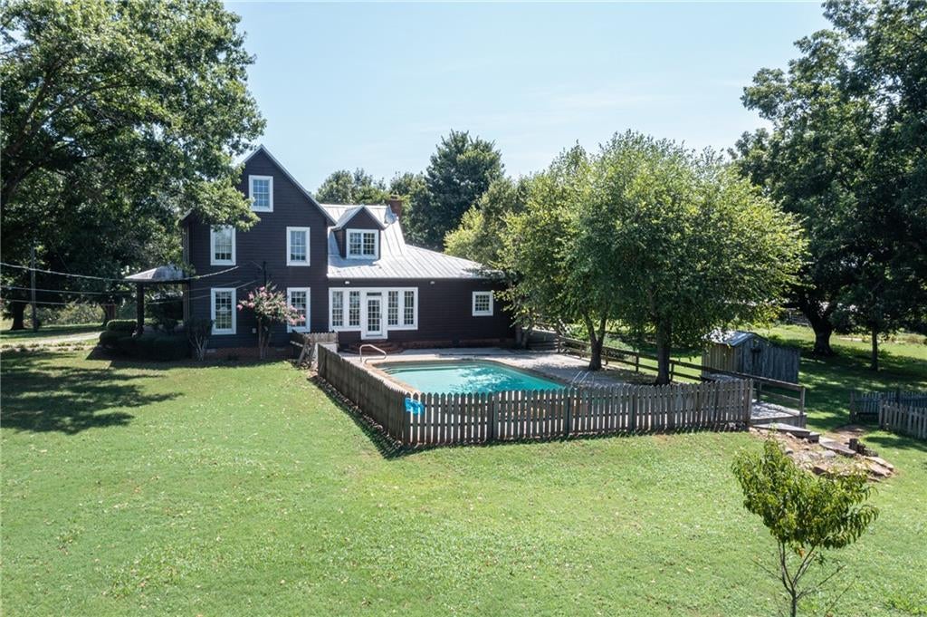 330 Park Road