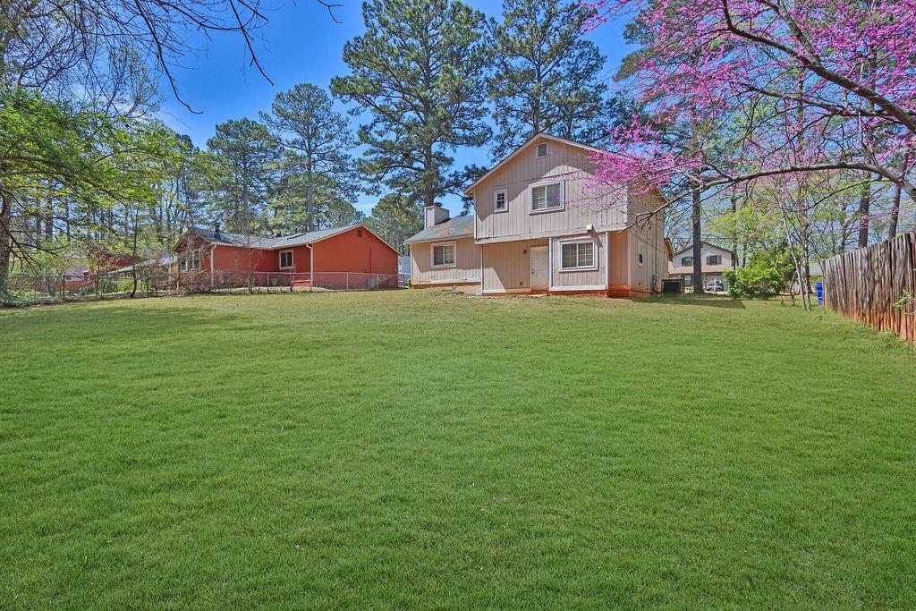 1045 Forest Path, Stone Mountain, Georgia image 29