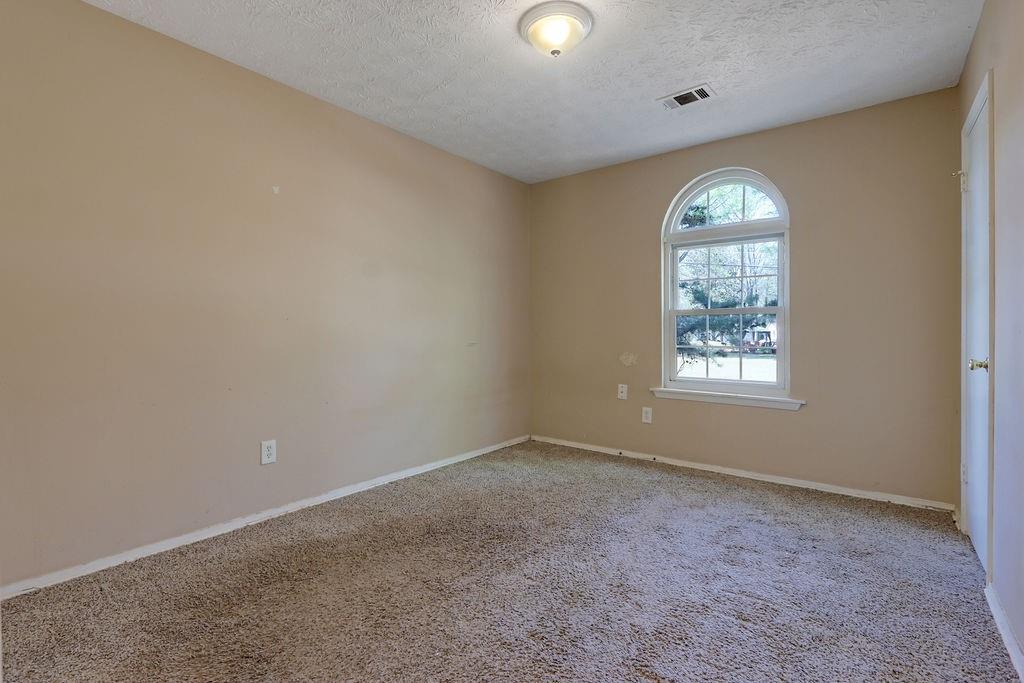 1045 Forest Path, Stone Mountain, Georgia image 22