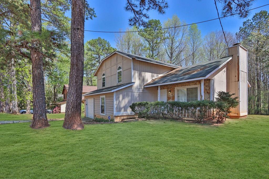 1045 Forest Path, Stone Mountain, Georgia image 4