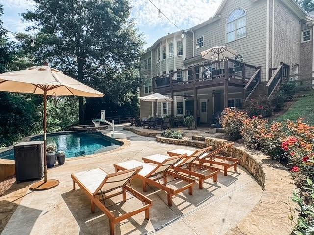 402 Greyfield Drive