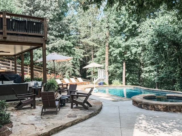 402 Greyfield Drive