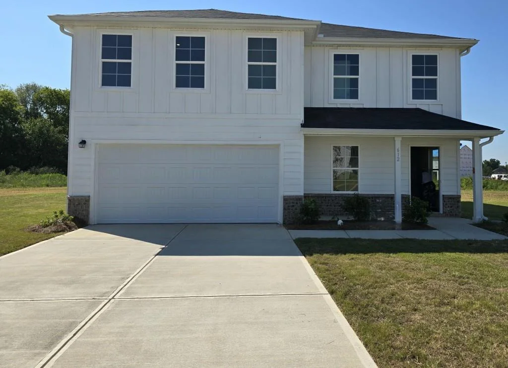 612 Leisure Pointe Road