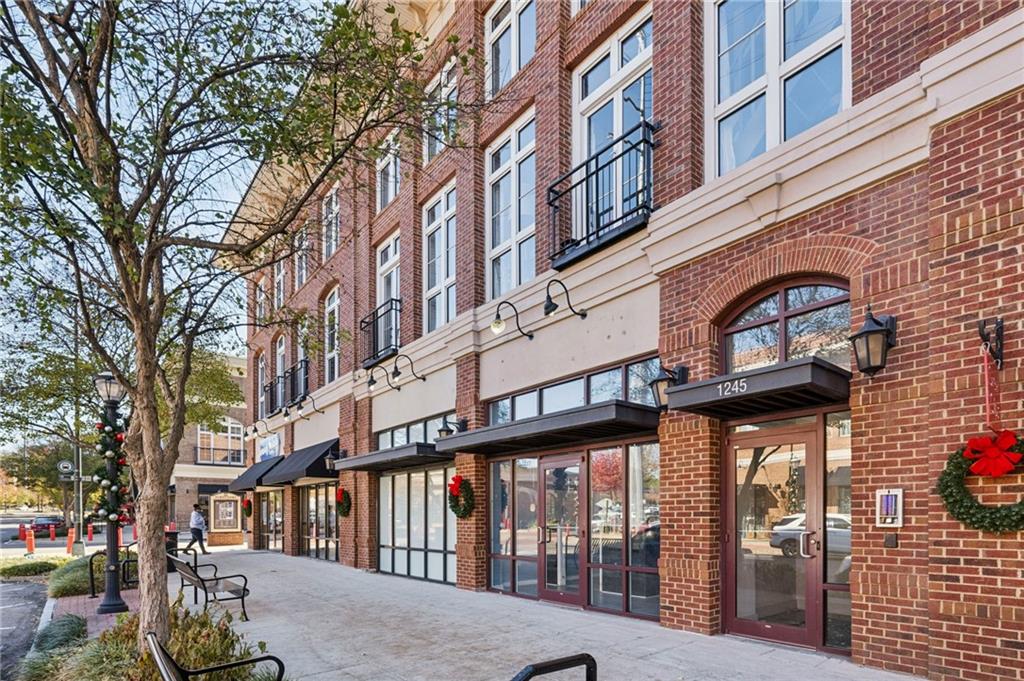 1245 Caroline Street NE 220