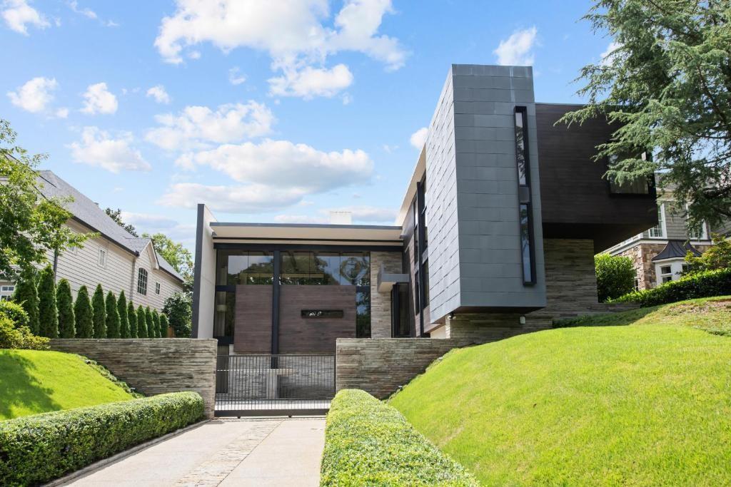 79 Beverly Road NE