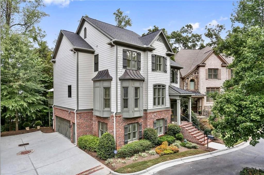 1012 Madeline Lane