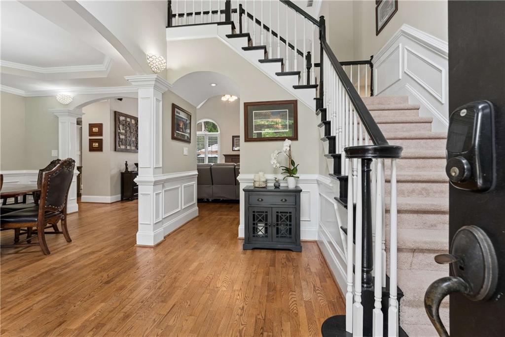 605 Crimsonwood Court
